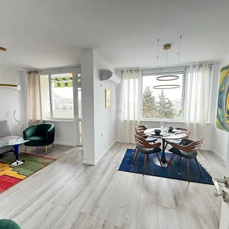 Luxus Art Apartament *
